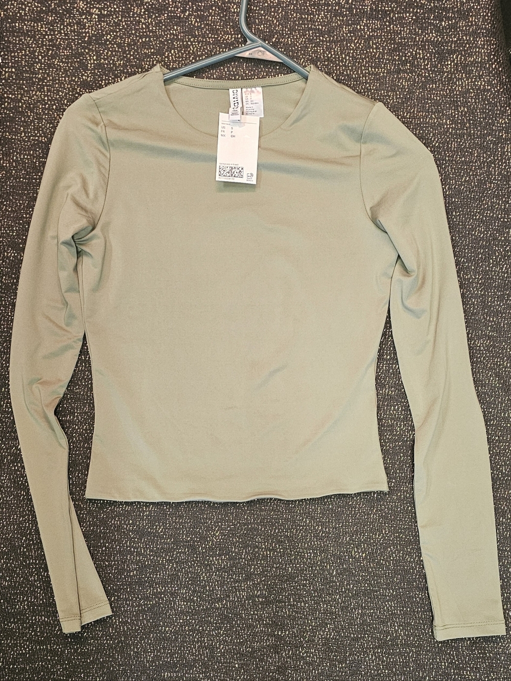 Divided Olive Green Long-Sleeve Crewneck Top